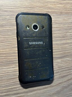 Balíček 4 telefonů Samsung – funkční i na díly - 3