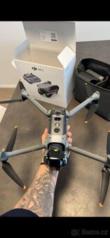 DJI Air 3 - 3