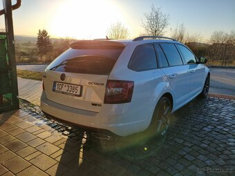 Škoda Octavia RS, 2.0 TDi 135kw DSG-webasto-tažné-kamera-DCC - 3