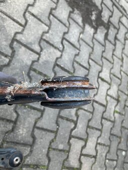 Ramena Octavia I ( 1U ) s Poverflex silentbloky - 3