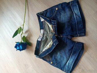 Dámské džínové šortky - 3