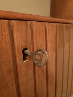 Retro skříňka - 3