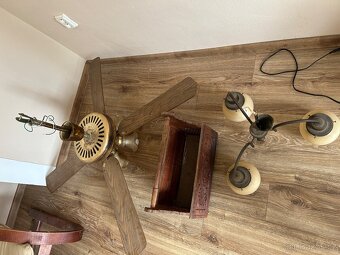 Stropní ventilátor a lustry - 3