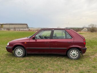 Škoda Felicia 1.3 55 kW – klimatizace, el. okna, bez koroze - 3