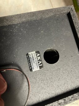 Reprobedny Akai - 3