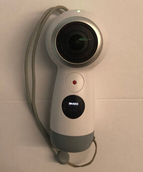 sférická VR kamera Samsung Gear 360 4K SM-R210 bílá - 3