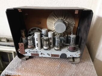 Rádio Tesla bakelitové - 3