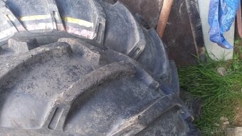 Zetor 25A-zadní kola - 3