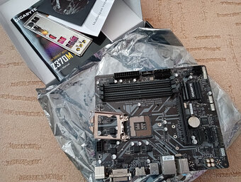 MB Gigabyte Z370M – DS3H, sock. 1151 - 3