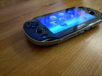 PS Vita - 3