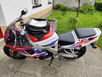 Honda CBR 900rr Fireblade - 3