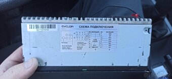 Auto- rádio Cyclon - 3