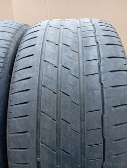 275/40 R21 107Y Hankook runflat letní - 3