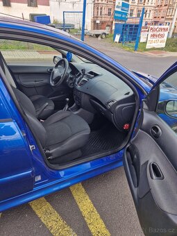 Peugeot 206+ - 3