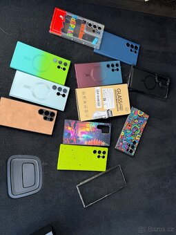 Samsung S22 Ultra  256 GB + kryty - 3
