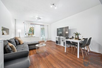 Prodej bytu 2+kk 60 m² s předzahrádkou, Turnov, ev.č. 06797 - 3