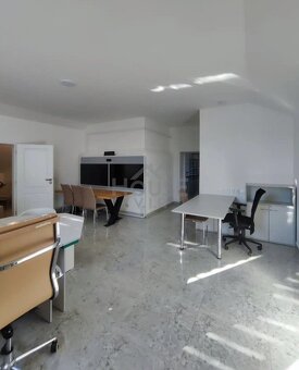 Pronájem obchodního prostoru 210 m², Přelouč., ev.č. 01139 - 3