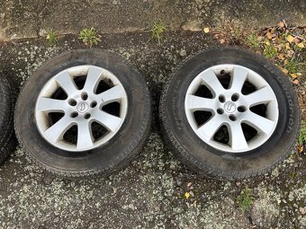 Zimní terénní kola 215/65/16 AT, vzorek 8,5mm 5x112 - 3