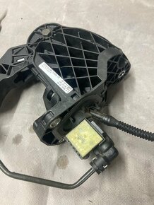 Spojkový pedál + hlavní spojkový válec GOLF 6 - 3