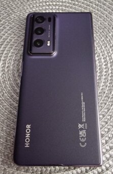 Honor Magic V2 - 3