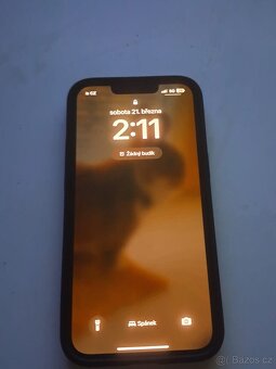 Prodám iPhone 13 - 3