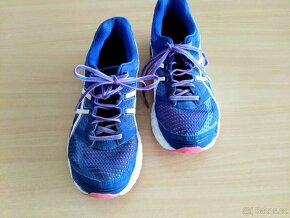 Asics gel vel 42 - 3