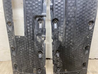 ŠKODA OCTAVIA 2 2004-2013 - KRYCÍ PLASTY PODVOZKU - 3