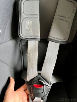 Autosedačka Britax Romer Dualfix 2R 2019 - 3
