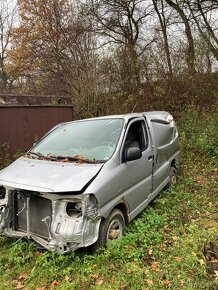 Toyota Hiace ND 4x4 případně koupím auto. - 3