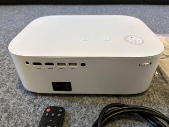 Full-HD Projektor VANKYO PERFORMANCE V700W + 100" plátno - 3