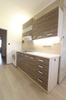 Byt 2+1 s lodžií, 66 m², Hradec Králové – ul. Fričova. - 3