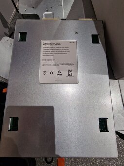 Disková pole Dell (24x HDD, 2x zdroj, 2x modul) - 3