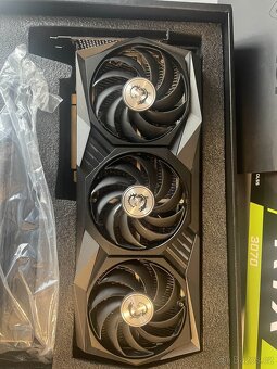 MSI GeForce RTX 3070 GAMING Z TRIO 8G LHR - 3