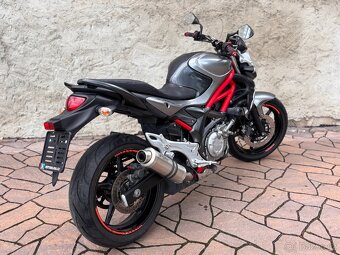 Suzuki Gladius ABS 2010, najeto 43000km - 3