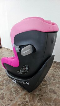 Premiová autosedačka CYBEX 45 - 105 cm, otočná - 3