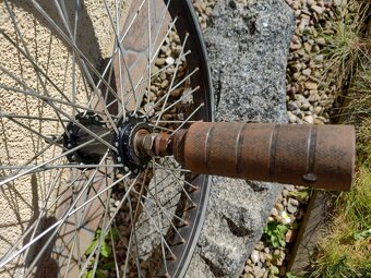 Přední ráfek na kolo freestyle BMX 20" , 48 drátů - 3