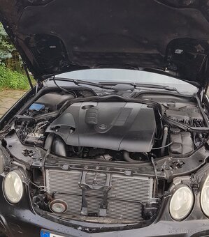 Mercedes 220 cdi,211 - 3