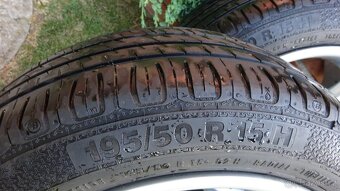 Toyota ALU kola a letní pneu BARUM BRAVURIS 3, 195/50 R15 H - 3