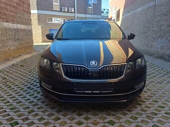 Octavia 3 Face 2.0 tdi 110kW 143 tkm Style - 3