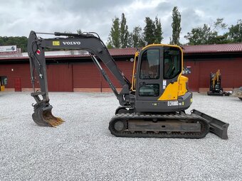 Volvo ECR88D - 3