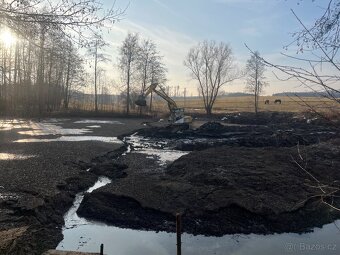 JCB 814 pásový bagr - 3