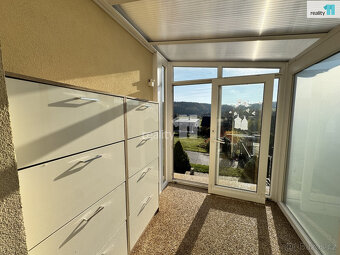 Pronájem domu 4+kk, 170 m2, po rekonstrukci, terasa, krásná - 3