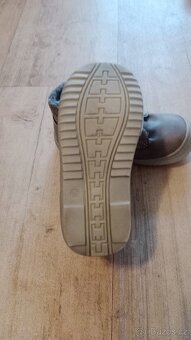 Nová zimní obuv Baťa Bubblegummers vel.26 - 3