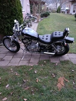 Suzuki VS 1400 Intruder - 3