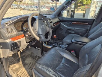 Toyota Land Cruiser 120 4.0 V6 - 3