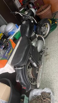 Jawa 250/353 - 3