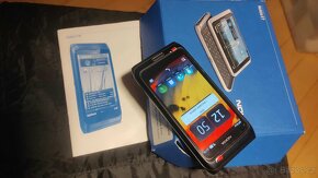 Nokia E7 - 3