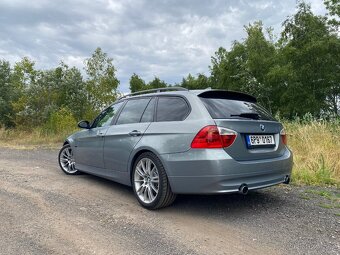 BMW 335xi E91 – 306 koní, 4x4, manuál - 3
