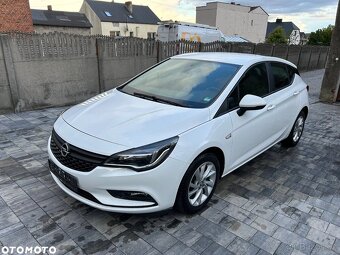 Opel Astra K 2015 1.0 Benzin Pekny Stav - 3
