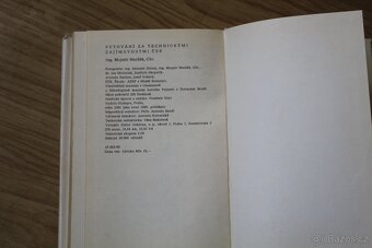 Kniha PUTOVÁNÍ ZA TECHNICKÝMI ZAJÍMAVOSTMI ČSR - 3